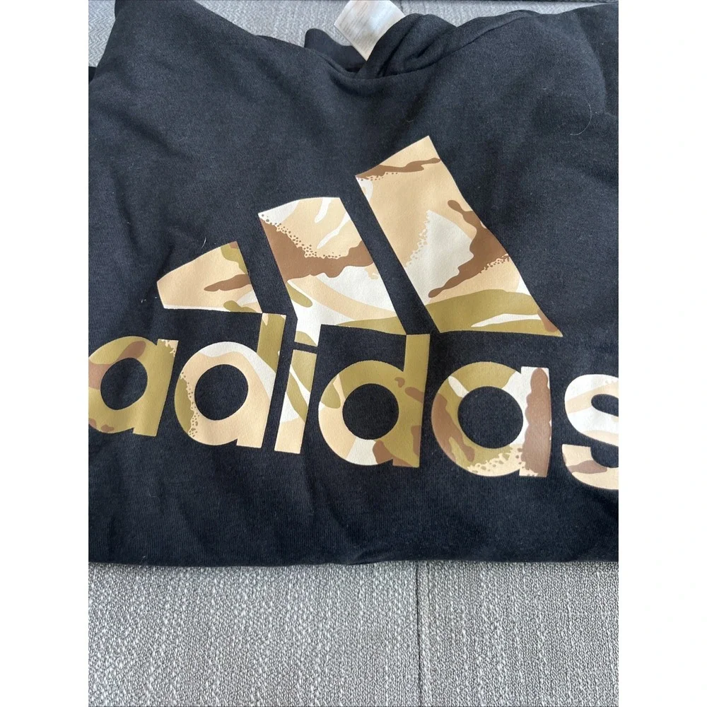 adidas no major